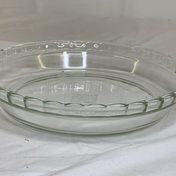 Vintage Pyrex 229 Clear Glass Deep Dish Pie Plate - Picture 5 of 5